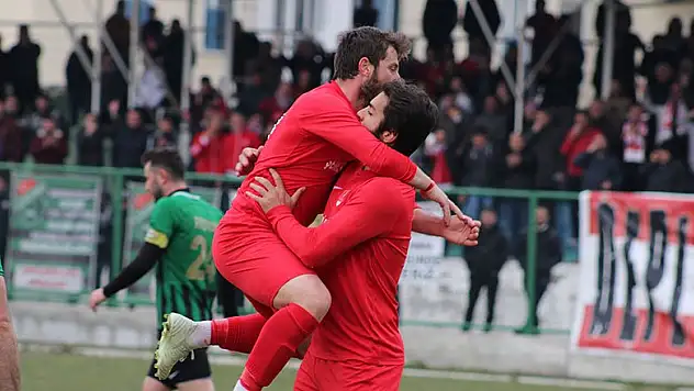 Akşehirspor Lige iddialı başlamak istiyor