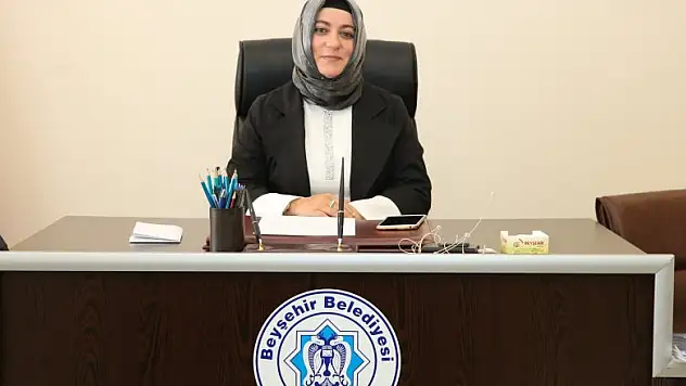 Beyşehir Belediyesinin ilk kadın belediye başkan vekili
