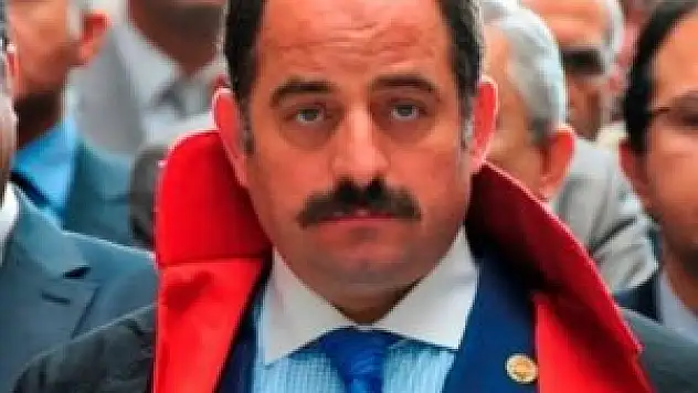 Zekeriya Öz üzülecek