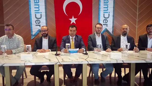 'Kimsesizlerin elinden tutmalıyız'