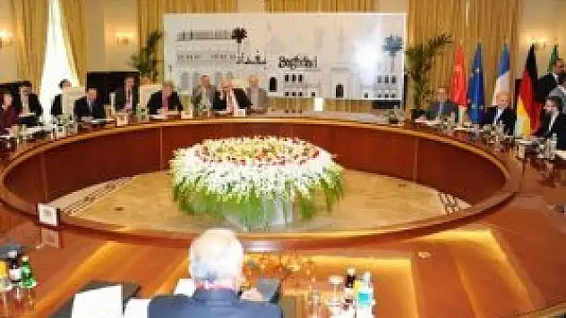 Nükleer müzakerelerde 'çözüm' yok 'ısrar' var