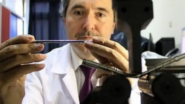 Omurga ağrılarına 'akıllı vida' ile çözüm