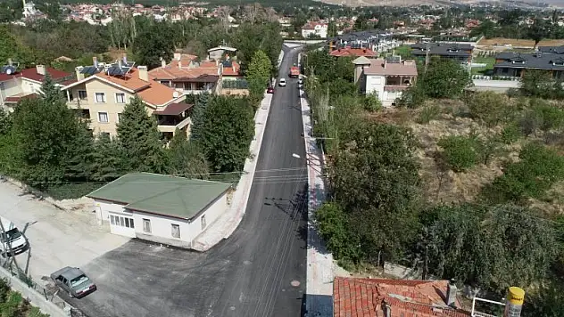 Başkan Kavuş: ' Asfaltsız sokak kalmasın diye  çalışıyoruz'