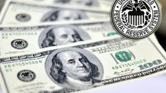 Ekonomideki 'ölçülü' büyüme devam ediyor