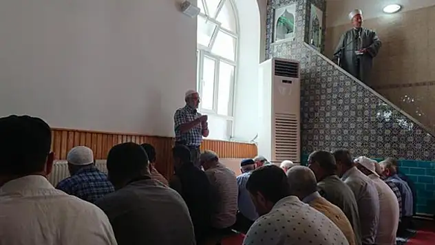 Beyşehir'de engelliler için işaret diliyle hutbe verildi