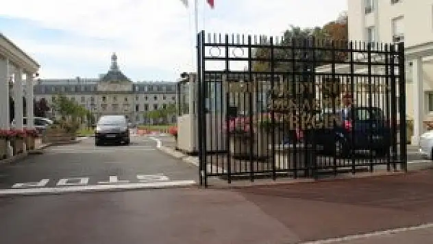 Fransa havaalanında Ebola taraması yapacak