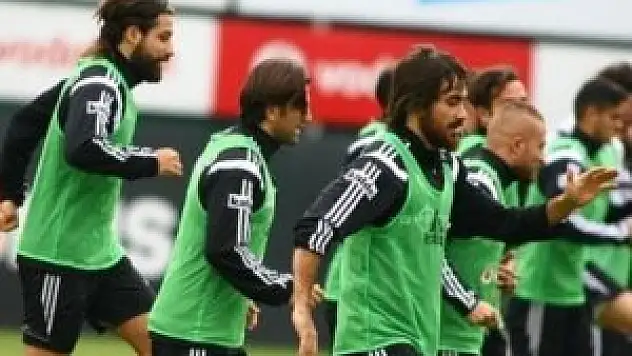 Beşiktaş'a 2 oyuncudan müjdeli haber