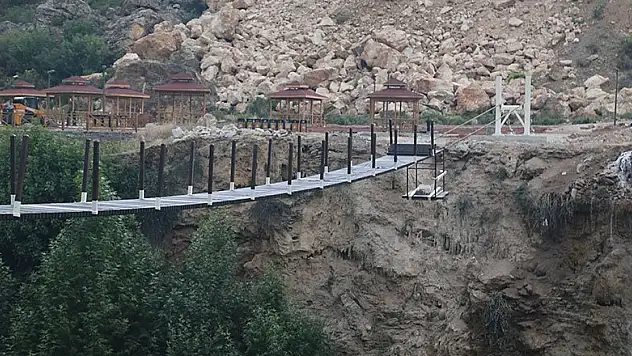 Yerköprü Şelalesi'ne asma köprü kuruluyor