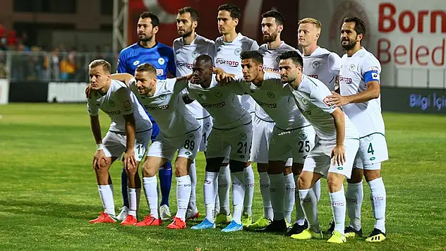 Konyaspor teknik direktörü Kocaman, Kadroyu bozmadı