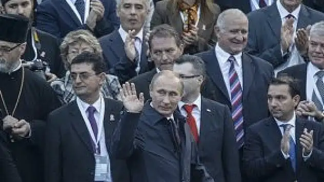 Putin Sırbistan'da 1. Dünya Savaşı törenine katıldı
