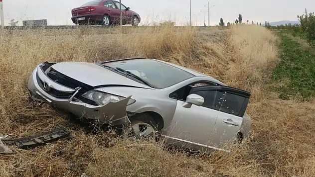 Seydişehir'deki 2 ayrı kazada 4 kişi yaralandı