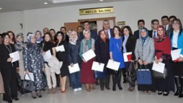 Meram'da eğiticilere sertifika