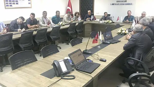 Sivil savunma uzmanları ile istişare toplantısı
