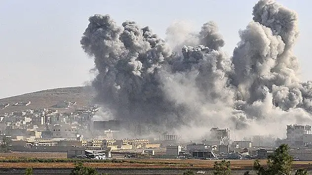 Kobani'deki IŞİD hedefleri bombalandı