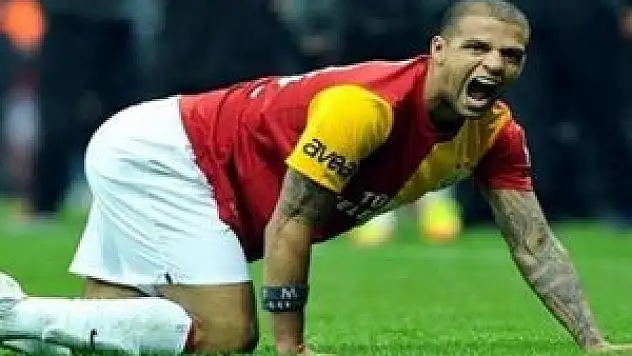 Melo yine olay yaratacak!