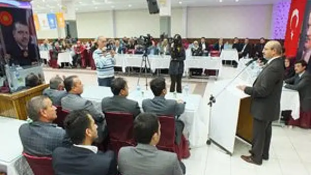 'Kimse bu koltuklarda baki değil'