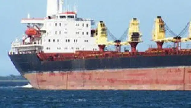 Gürcü askeri Türk gemisine el koydu