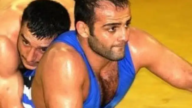 Güreşte finalistler belli oldu