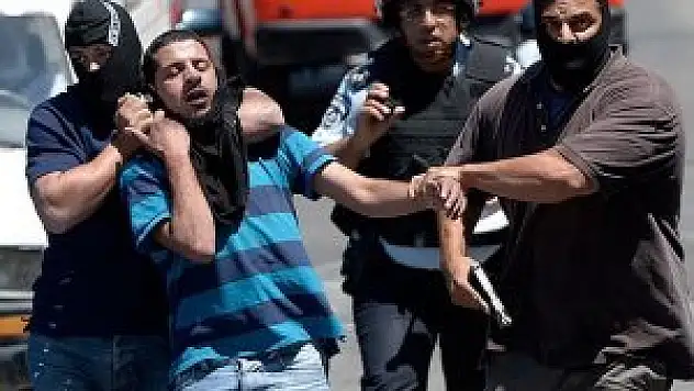 İsrail'in Filistinlilere yönelik gözaltıları sürüyor