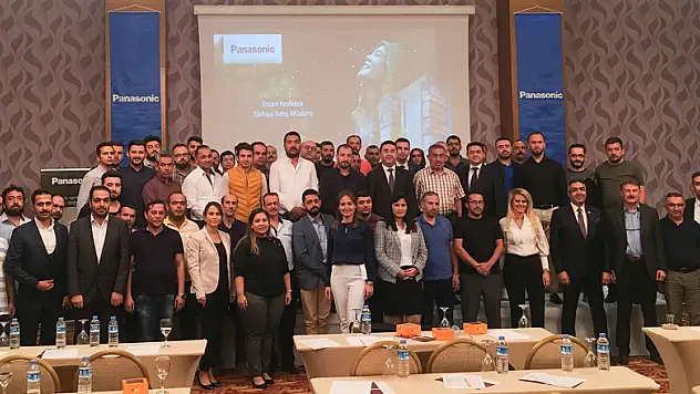 Panasonıc, Konya'daki iş ortaklarıyla buluştu