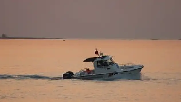 Beyşehir'de gemi ruhsatsız ava ceza