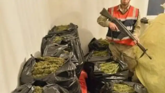 Jandarmadan uyuşturucu satıcılarına darbe