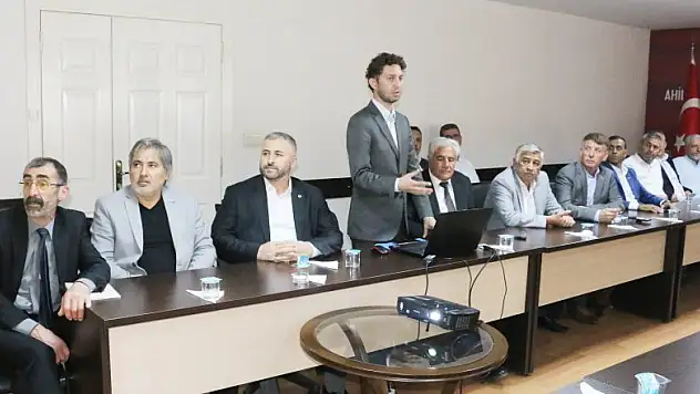 Esnaf odası başkanları KVKK hakkında bilgilendirildi