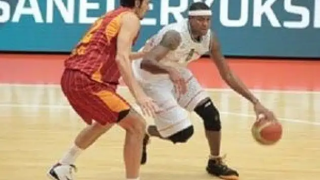 Aslan'ın konuğu Valencia