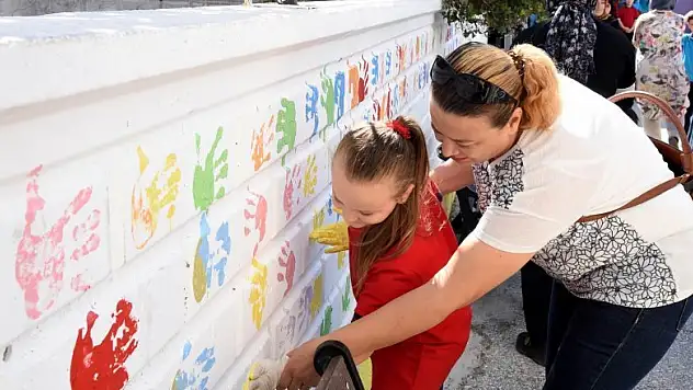 Selçuklu'da 'Okulumda iz bırakıyorum' projesi gerçekleşti