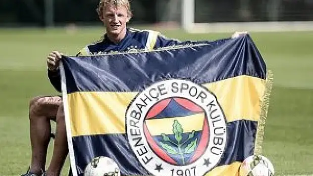 Dirk Kuyt'a adadan talip