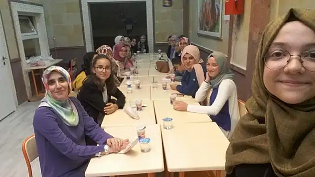 'Geç Kalma Genç Gel' sloganıyla buluşuyorlar