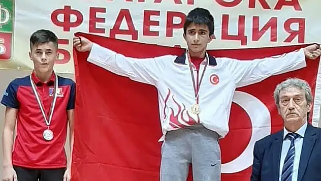 Selçuklu'dan altın madalya