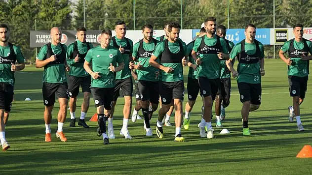 Konyaspor'da 3 günlük izin sonrası hazırlıklar başladı