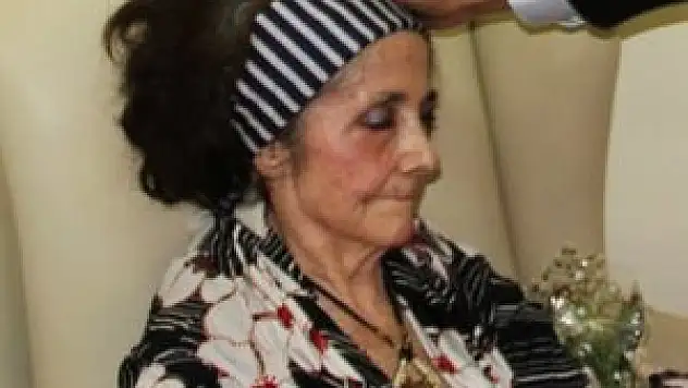 Ünlü sanatçıdan kötü haber!