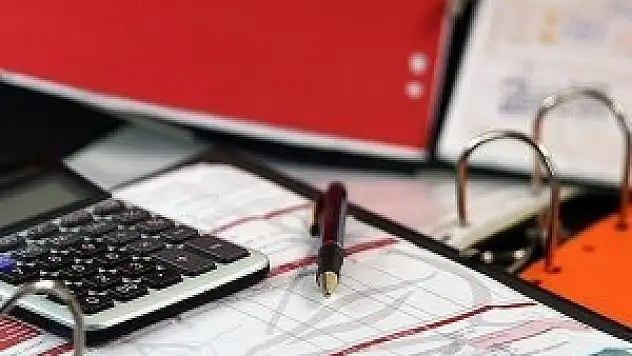 Devlet 9 ayda 313 milyar lira kazandı