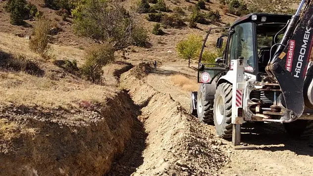 Hadim'de yol bakım çalışmaları devam ediyor
