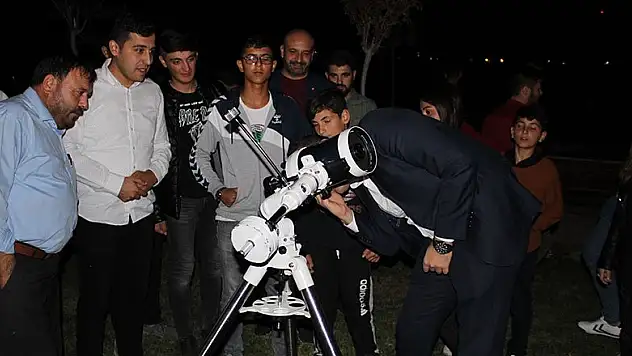 Yunak'ta gökyüzü gözlem şenliği düzenlendi