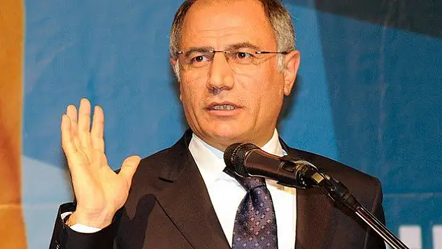 Bu millet tarih yazarken badireleri vakarla aştı