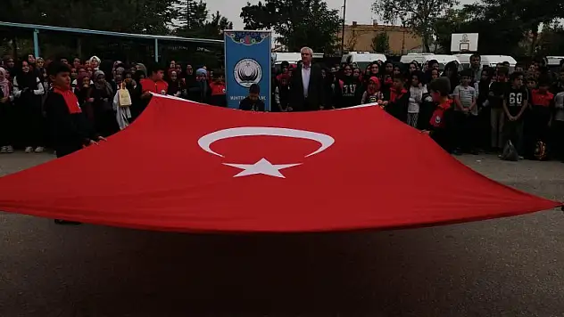 Muhittin Güzelkılınç İHO'dan Barış Pınarı'na dua ve destek