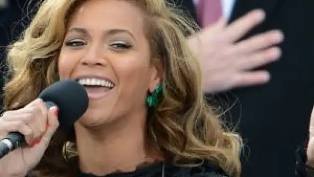 Beyonce, İnşirah Suresi'nden alıntı yaptı