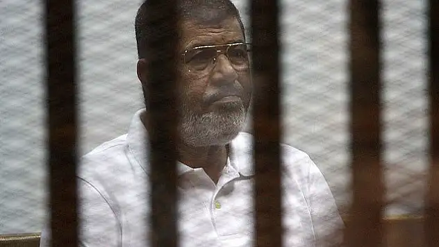 Mursi'den 'müzakereleri reddediyorum' mesajı