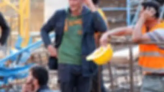 Rezidans inşaatından düşen işçi öldü