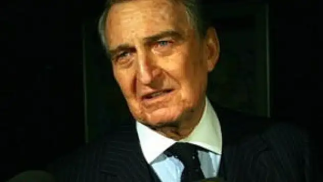 Koç ailesi sessiz sedasız ortak oldu