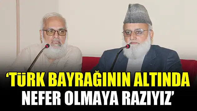 'Türk bayrağının altında nefer olmaya razıyız'