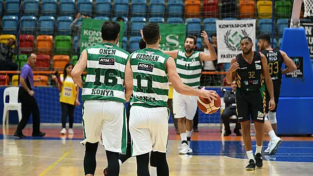 Yeşil beyazlılarda parola galibiyet