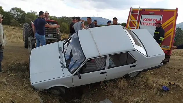Konya'da otomobil menfeze düştü: 2 yaralı