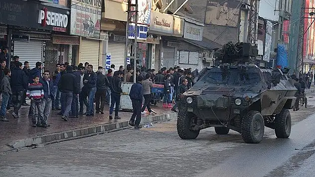Üç askerin şehit edildiği olayda polis görüntülere el koydu