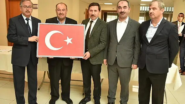 Karatay Belediyesi muhtarları buluşturdu