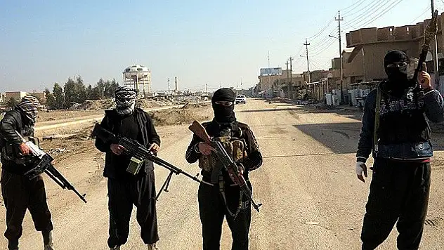 IŞİD'in Enbar'da 250 kişiyi idam ettiği iddia edildi