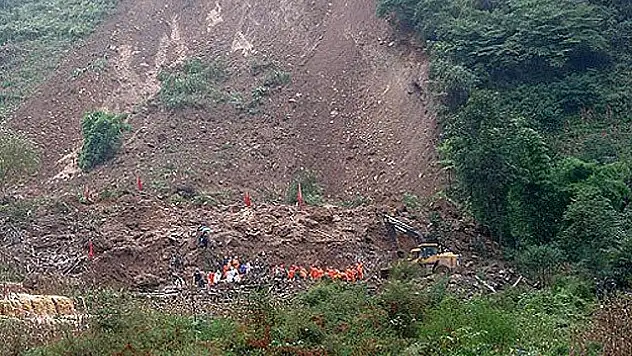 Sri Lanka'daki toprak kayması